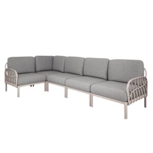 Sala Laurel fabricada en polipropileno en color beige, con cojines incluidos en poliester